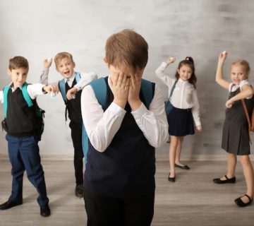 قلدری کودکان