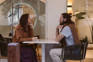 ارتباط و حمایت اجتماعی